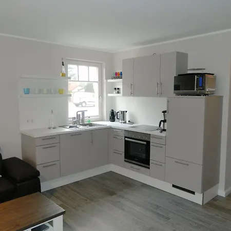 Semesterbostad Haus Frieda *