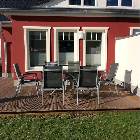 Semesterbostad Haus Frieda Zingst